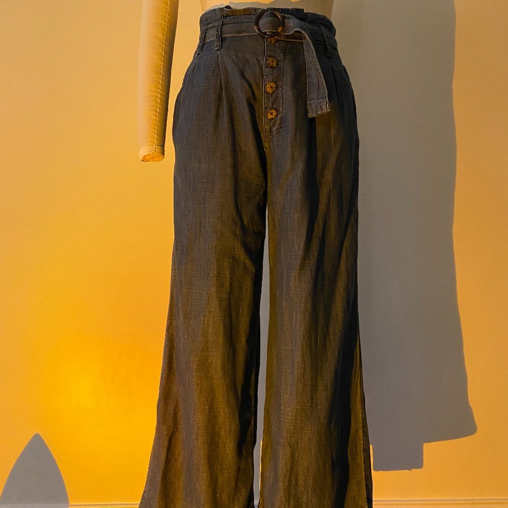 Abercrombie and Fitch - Paperbag Jeans - Picture 3 of 10